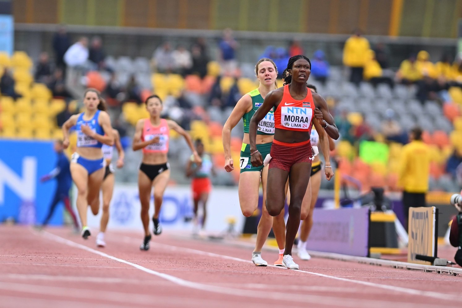 GOLD for Sarah Moraa in the women's 800m. She won the World U20 title in Lima, clocking a time of 2:00:36 ahead of Claudia Hollingsworth