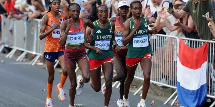 Hellen Obiri in action during the womens marathon race