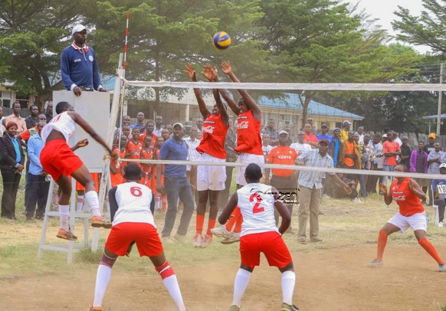 Kwanthanze Secondary volleyball team in action