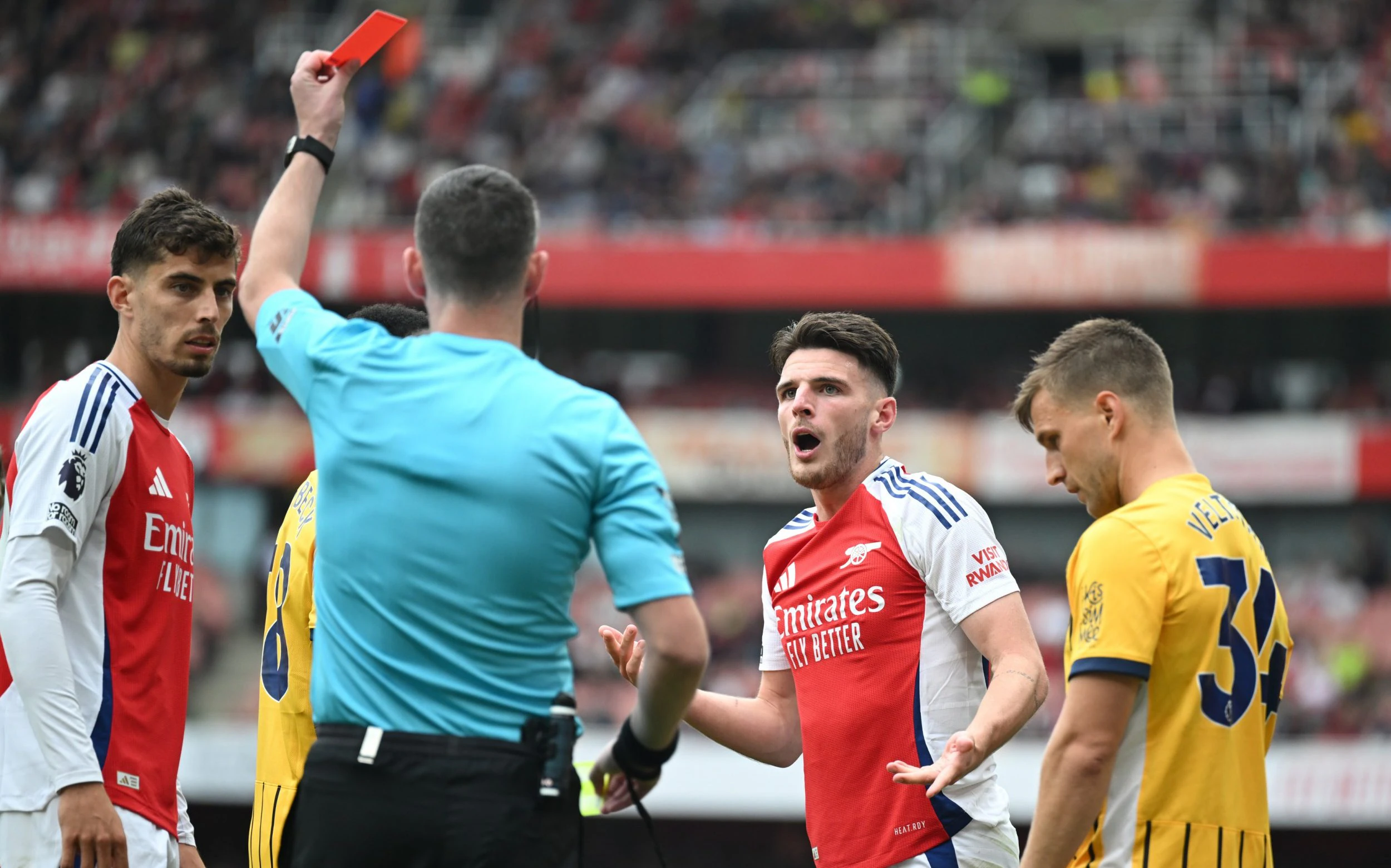 Arsenal 1-1 Brighton :Rice sees red in fiery clash