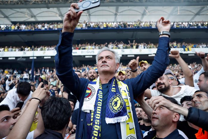 José Mourinho reign at Fenerbahce so far has been rocky