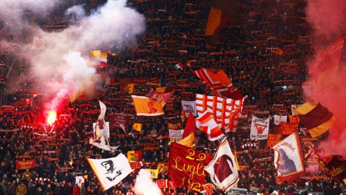 Roma Fans Continued their Protest with 15 Minutes of Silence yesterday