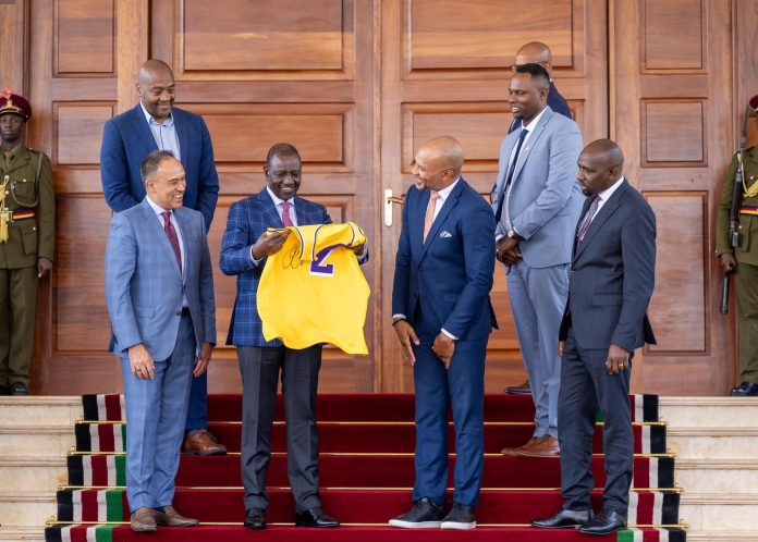 President William Ruto met NBA Deputy Commissioner and Chief Operating Officer Mark Tatum at State House Nairobi