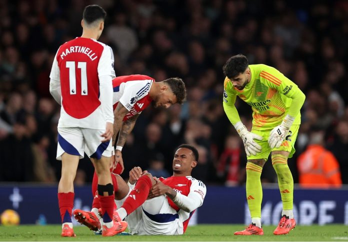 Premier League-Arsenal dealt a HUGE blow as Gabriel is forced off injured during clash with Liverpool, before Jurrien Timber also picks up a knock as Mikel Arteta's defensive crisis worsens