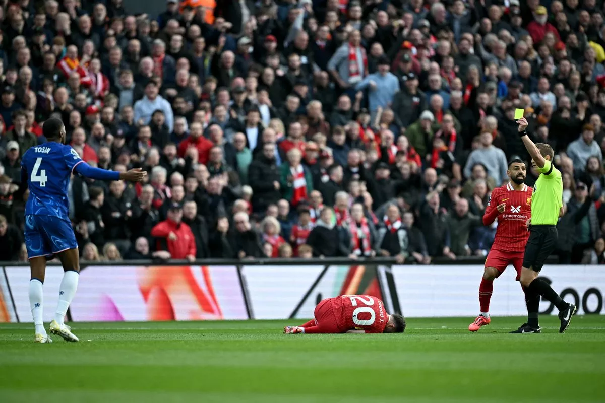 Diogo Jota down injured in Liverpool's victory over Chelsea