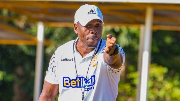 Francis Baraza is set to take over as the new Kakamega Homeboyz FC coach. He will be deputised by Paul Okatwa.