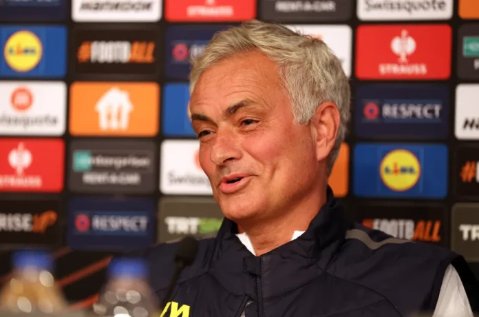 Jose Mourinho reveals he's still holding out hope of winning Premier League title with Man Utd