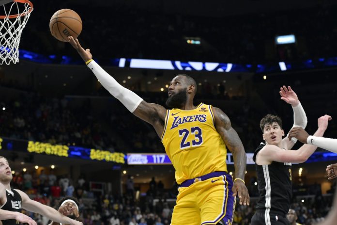 LeBron James has third straight triple-double as Lakers rally for 128-123 victory over Grizzlies