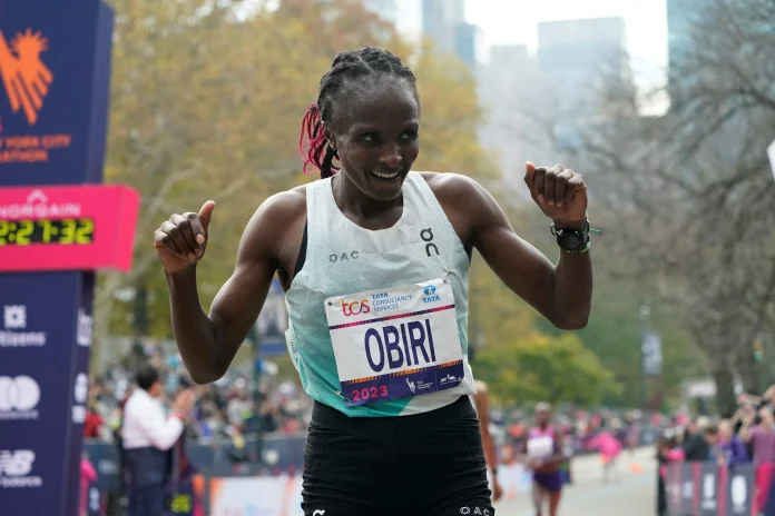 Hellen Obiri misses Ksh6.4m Marathon Majors windfall by just one point as Benson Kipruto claims men's prize