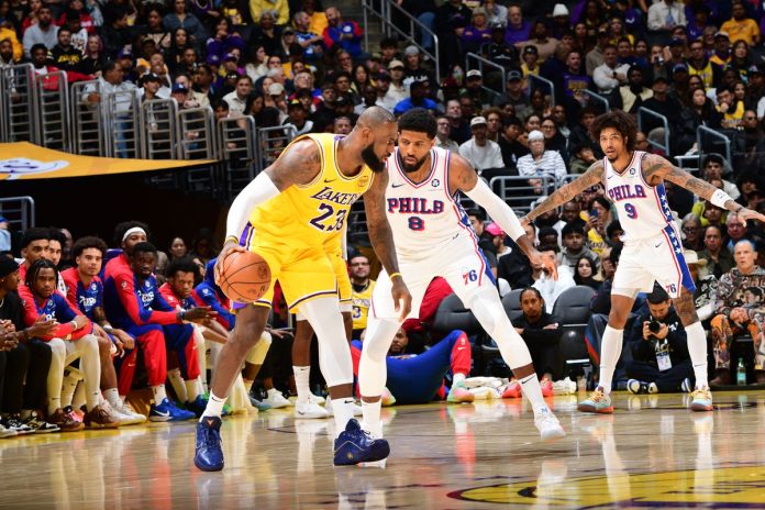 LeBron hits 114th triple-double, Anthony Davis: 31 PTS, 9 REB, 4 BLK ,Austin Reaves: 20 PTS, 6 3PM, 6 REB, 7 AST in the Lakers' 116-106 win over the slumping 76ers