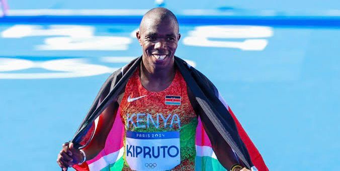 Benson Kipruto clinched the men’s $50,000 WMM award