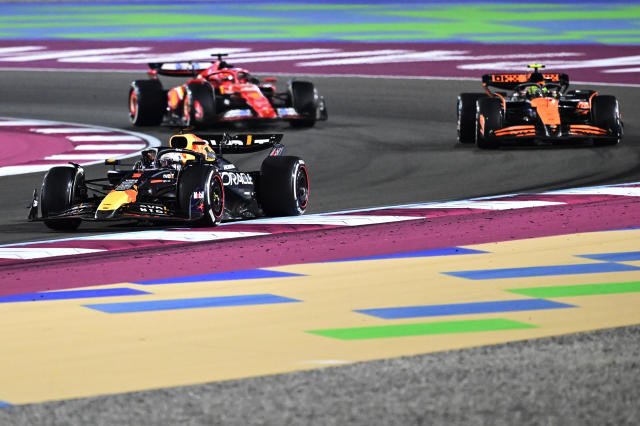 Max Verstappen of the Netherlands, driving the Oracle Red Bull Racing RB20, leads Lando Norris of Great Britain, driving the McLaren MCL38 Mercedes, during the Qatar Grand Prix [Clive Mason/Getty Images]