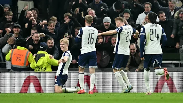 Tottenham edged past Liverpool thanks to Lucas Bergvall's winner / JUSTIN TALLIS/GettyImages