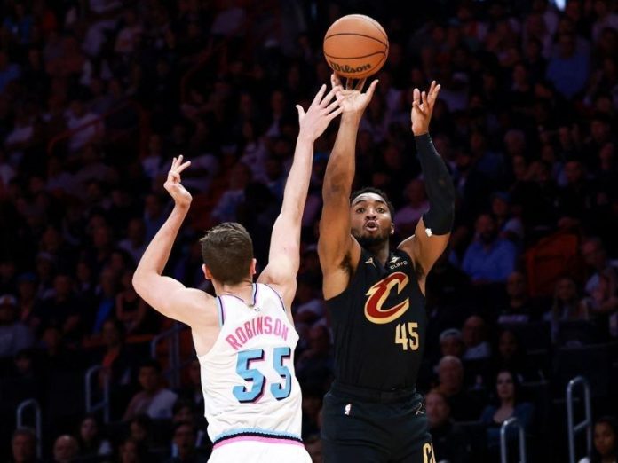 NBA-Donovan Mitchell in action for the Cleveland Cavaliers CARMEN MANDATO / GETTY IMAGES NORTH AMERICA / Getty Images via AFP