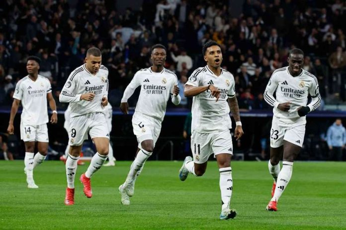 Rodrygo celebrates his opener for Real madrid against Atletico:Ruben Albarran / Shutterstock Editorial / Profimedia