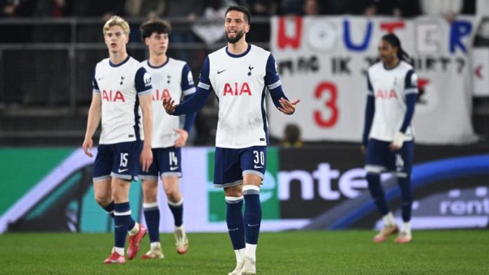 Fenerbahçe and tottenham suffered first leg defeats