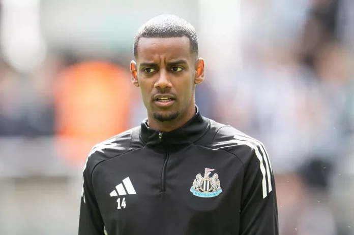 Alexander Isak has been linked with Liverpool(Image: Scott Llewellyn | MI News/NurPhoto via Getty Images)