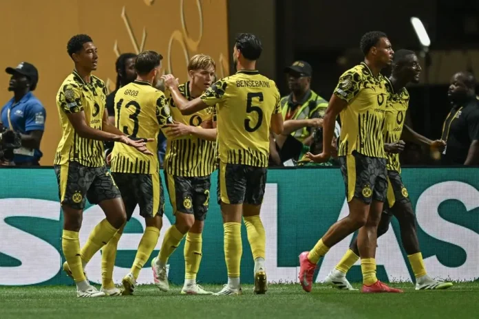 Dortmund players celebrate their victory over Monterrey at Atlanta's Mercedes-Benz Stadium. (Photo by Waleed Zein/Anadolu via Getty Images)